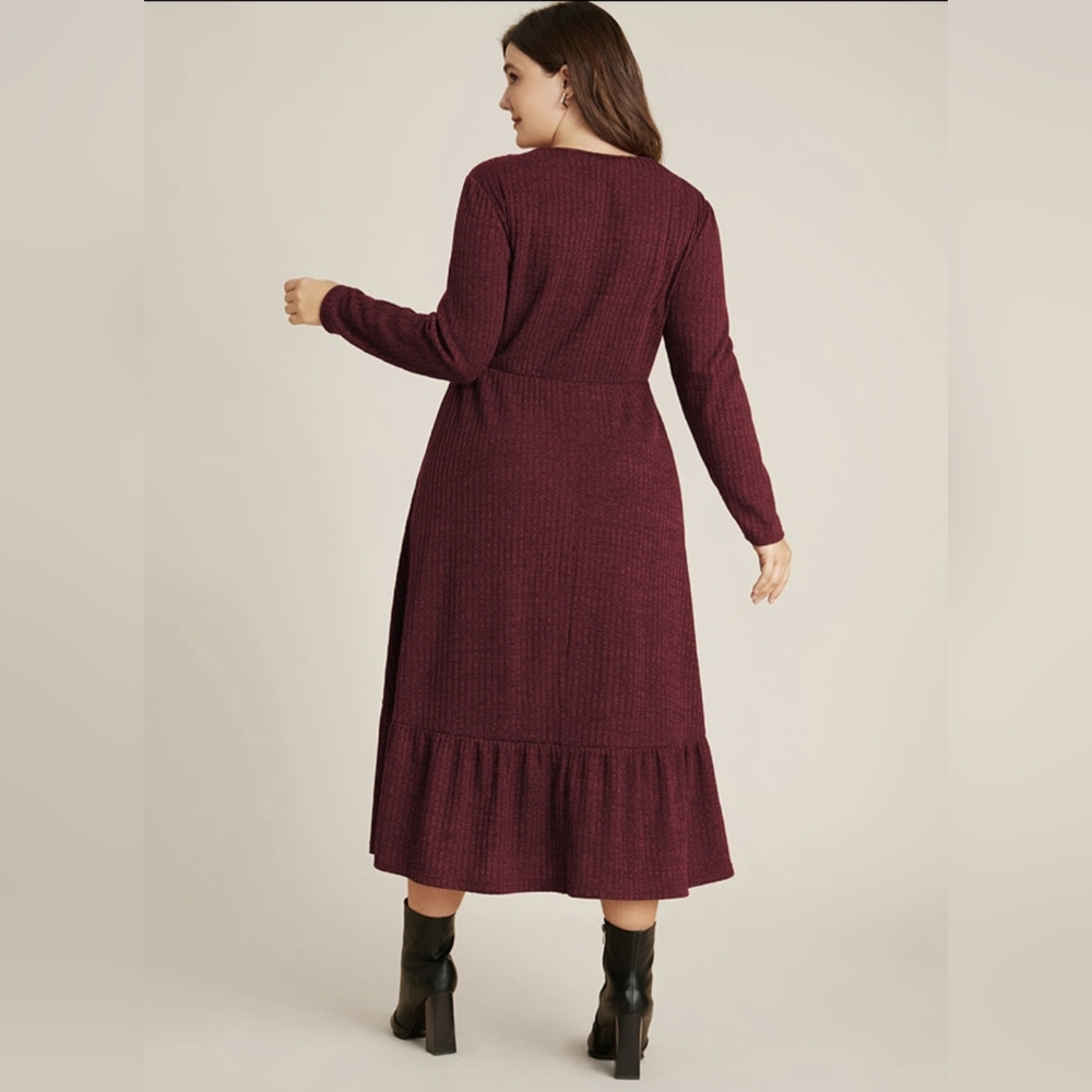 ❤️ Host Pick ❤️ Burgundy hem dress *belt not included